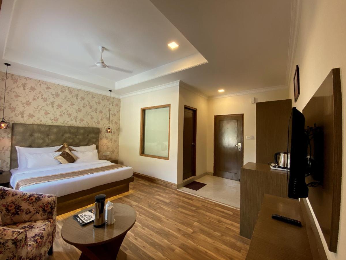 Royal Mansion Hotel Kullu Bagian luar foto