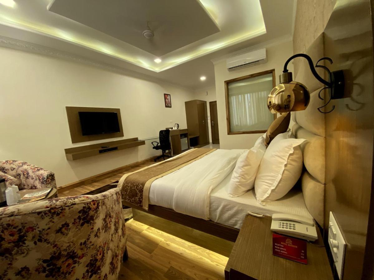 Royal Mansion Hotel Kullu Bagian luar foto